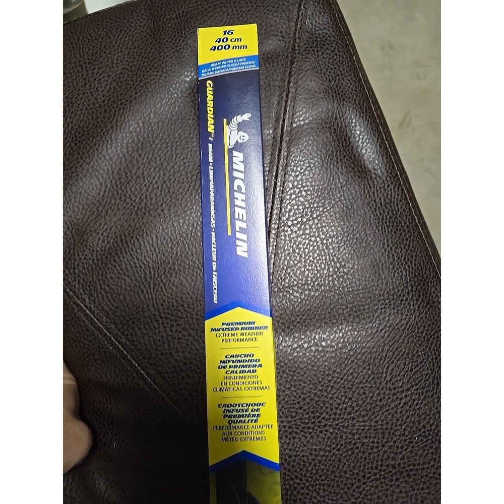 Beam Wiper Blade, Front 16" MICHELIN ® Guardian™+  (1-UNIT) / OPEN-BOX